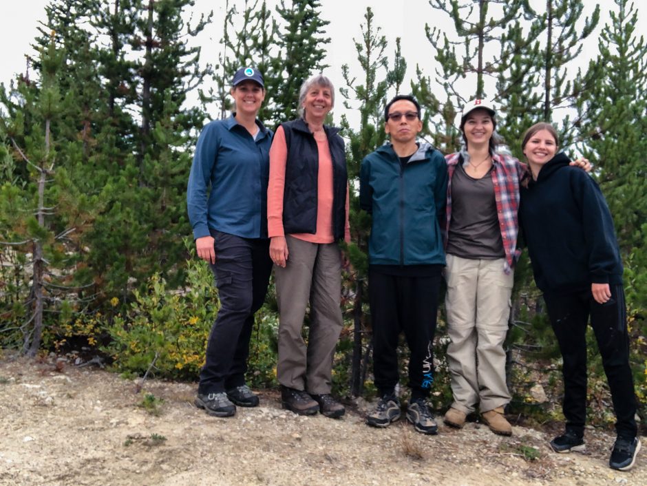 Field tour with Dr. Sheena Spencer (Ministry of Forests), Dr. Rita Winker (Retired Ministry of Forests), Dr. Adam Wei (UBCO Professor), Emory Ellis (UBCO MSc Student), and Fiona Moodie (UBCO Undergrad student).